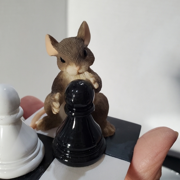 Charming tails Chess Fitz & Floyd "It's Your Move" Queens Gambit L👀K 🐀♟️ - Picture 11 of 15